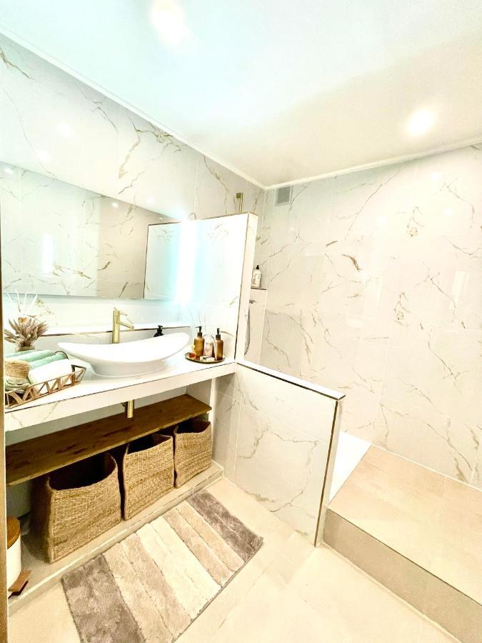 Spacious Loft, Duplex, Old Town, 3 Bedrooms - Easy Check-In Nice Eksteriør bilde
